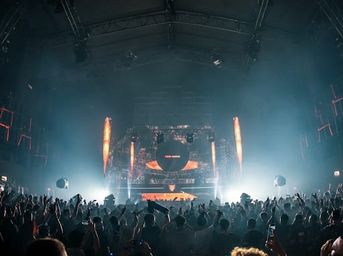 Ini 7 Genre Musik EDM untuk Lo Pecinta Musik EDM! 